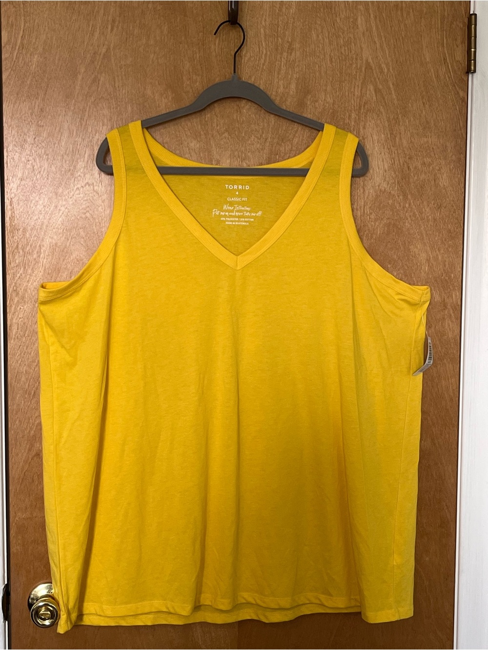 torrid Bright-Yellow Classic Fit V-Neck Tank Top | Size 4